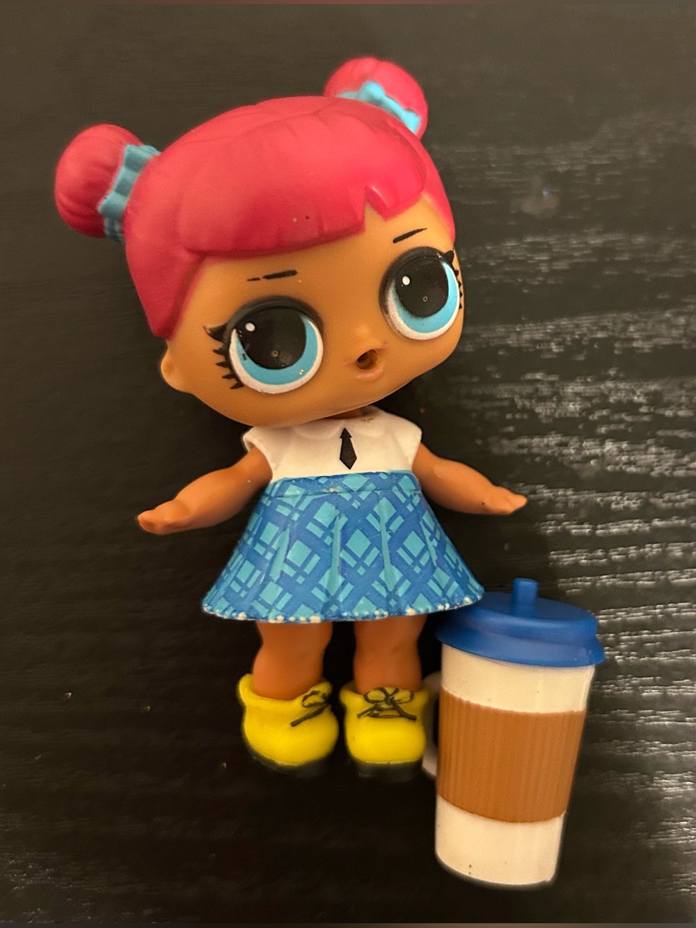 L.O.L. Surprise! Mini Dolls (random outfits & accessories pick 1)- see pictures